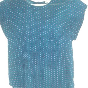 Lily White Size S blouse